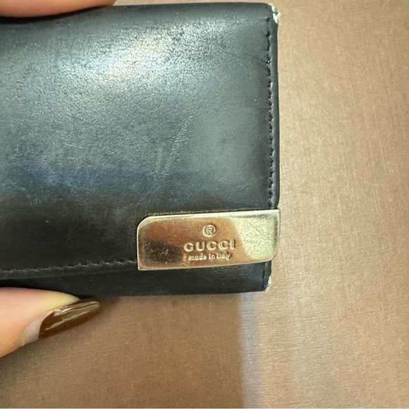 Authentic Gucci Keyholder - Picture 2 of 12